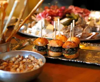 Catering Sözleşmesi Yaparken Dikkat Edilmesi Gereken Maddeler